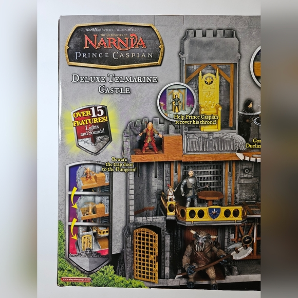 Chronicles of Narnia Prince Caspian Deluxe Telmarine Castle Playset Play Along - Picture 7 of 8